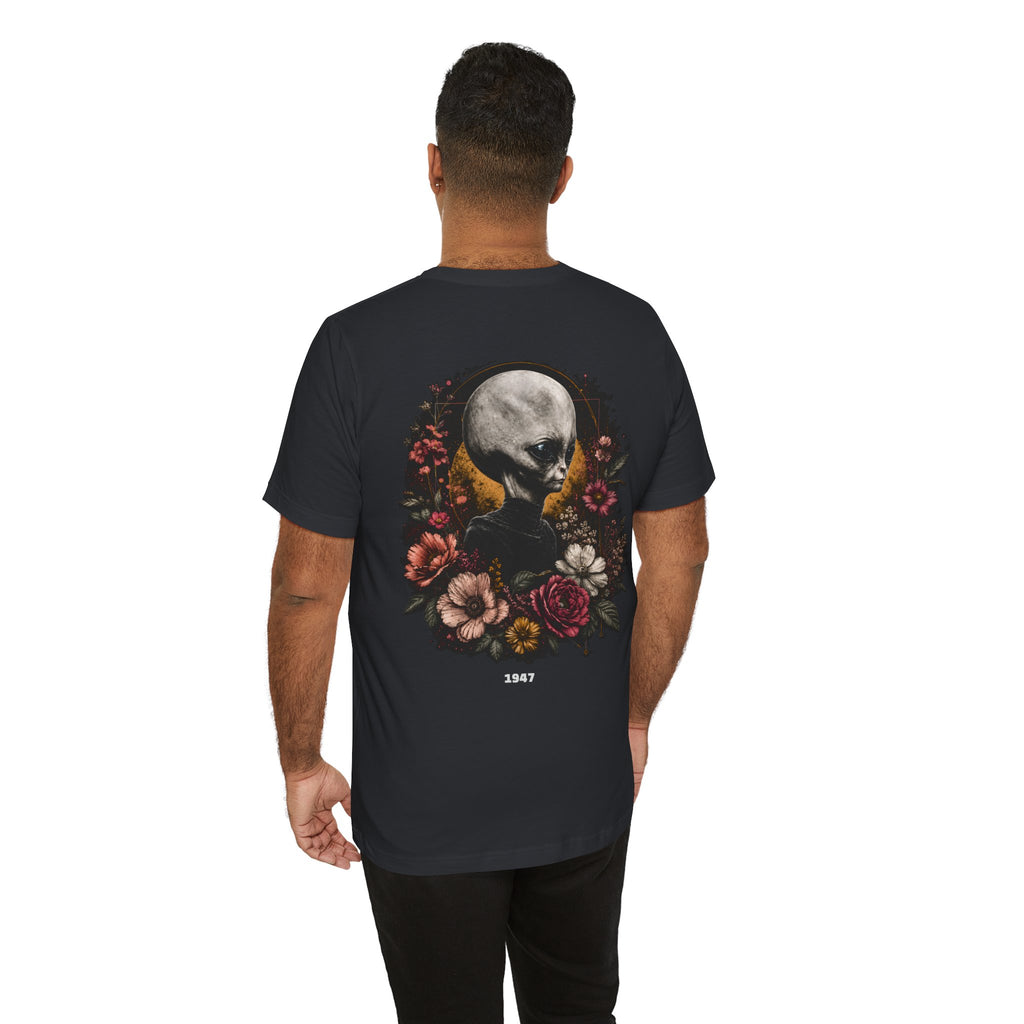 Roswell 1947 Alien Tee — Vintage Floral UFO T-Shirt